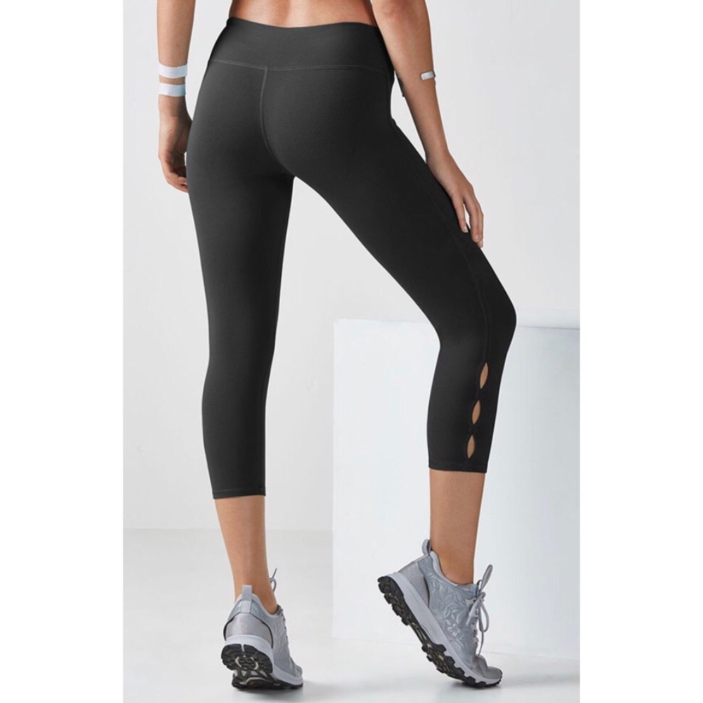 Fabletics Olive Capri Athletic Leggings